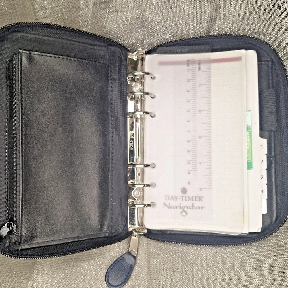 Day-Timer Zippered 6-Ring Planner Faux Leather‎ Blue